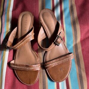 Lauren Ralph Lauren Brown Leather Sandals 6 kitten heel